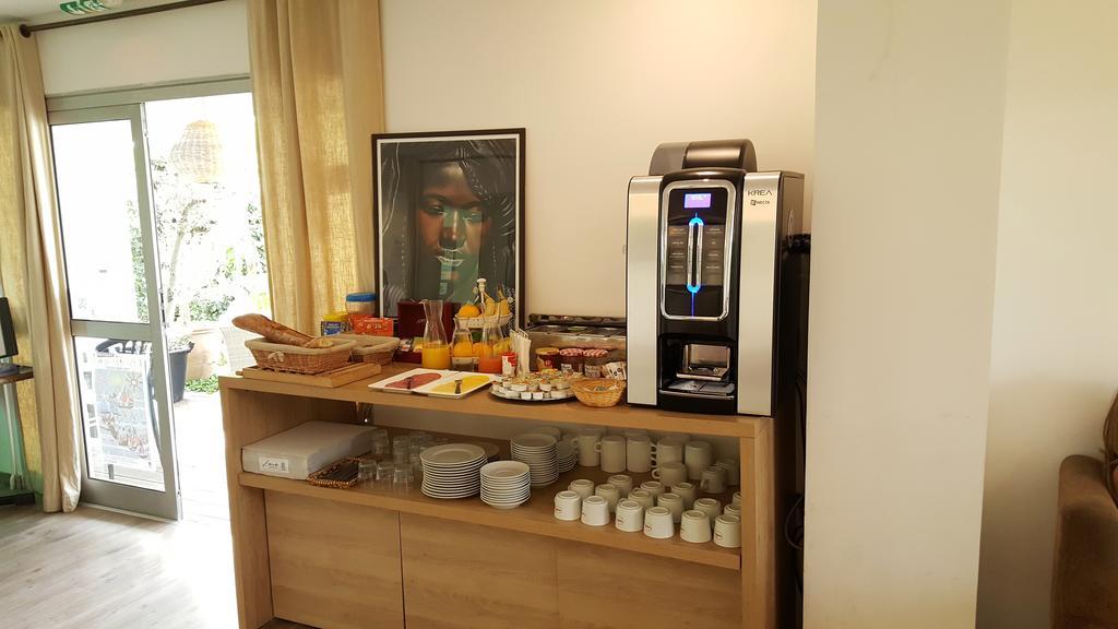 海滨港口塞布尔索莱酒店 Fréjus 外观 照片